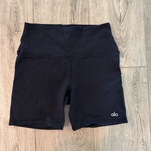 ALO Airbrush Biker Shorts